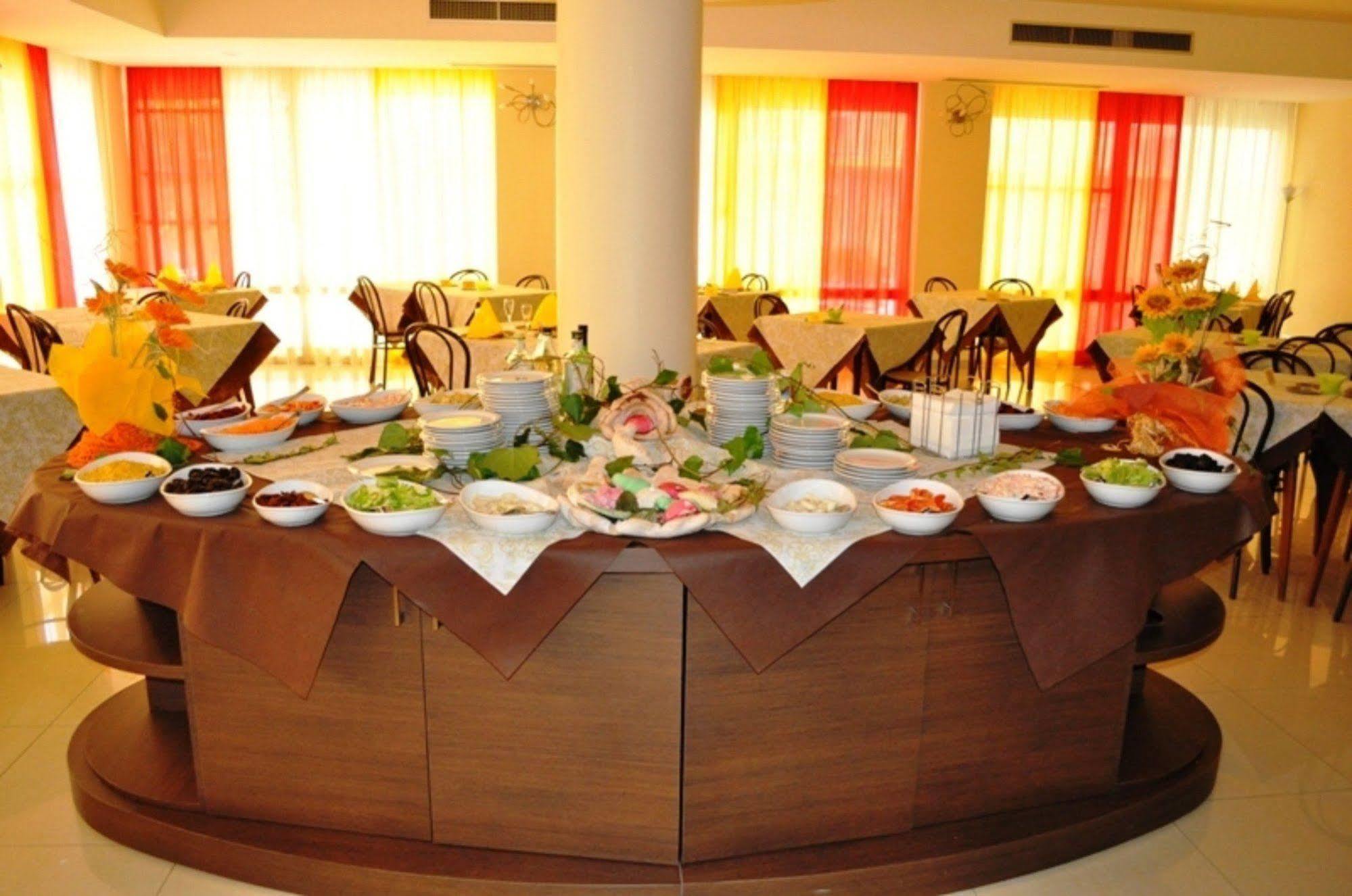 Hotel Mimosa Bellaria-Igea Marina Exterior foto